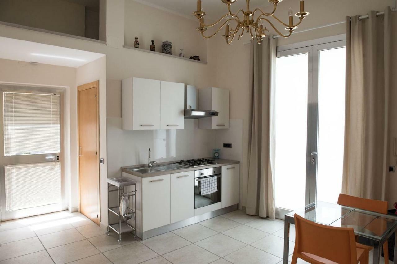 Central Apartment - Residenza Battistessa Caserta Exterior foto